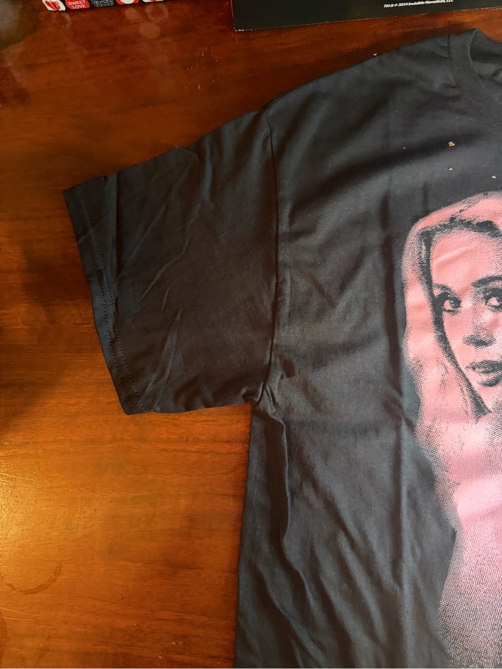 Megan Moroney Cloud 9 Black Graphic T-Shirt Size M Pink Portrait Album Merch - Picture 5 of 8
